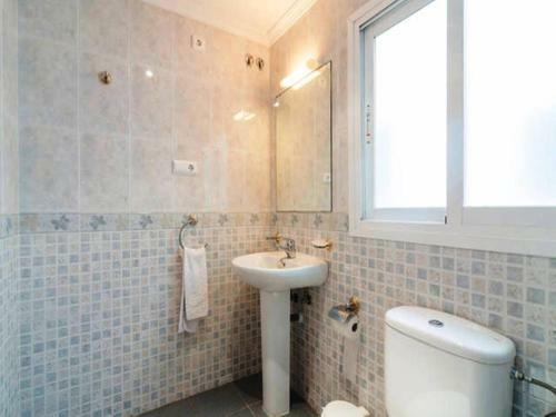 Apartamentos Vicenta Carihuela