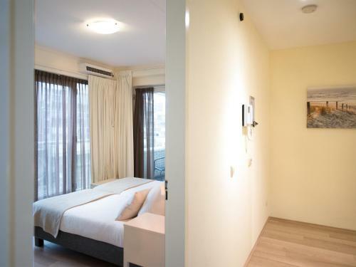 Short Stay Beach Apartment II