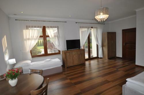 Hostal Apartamenty Sowiog�rskie