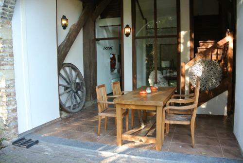 Appartementen En Hotel Kasteel Schaloen