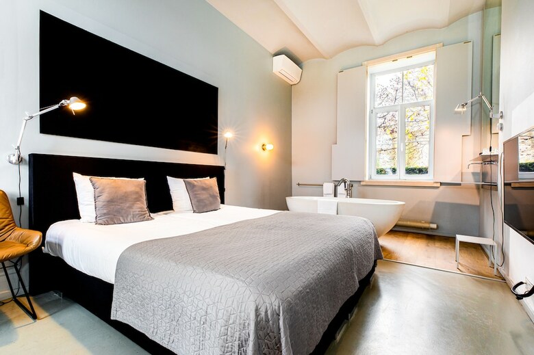 Hotel Hoogenweerth Suites