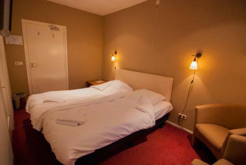 Hotel Bom