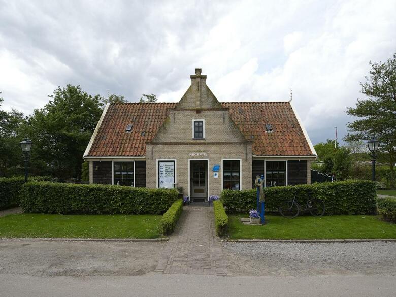 Villa Recreatiepark Wiringherlant II