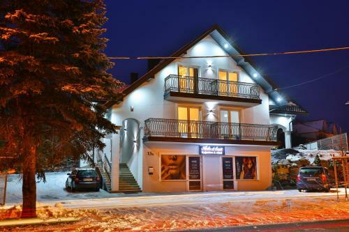 Hostal Noclegi U Nawary