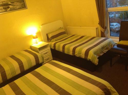 Hostal Albany Guest House
