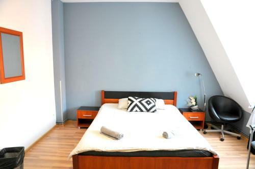 Economic Color Apartment