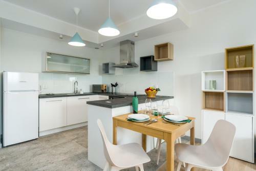 Warta Residence Apartments By Renters