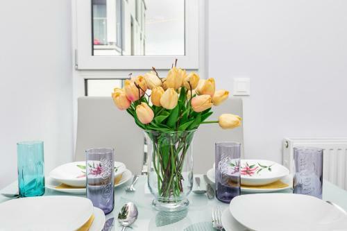 Warta Residence Apartments By Renters