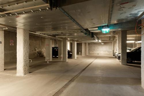 Impero Apartment Elite -pozna? Parking