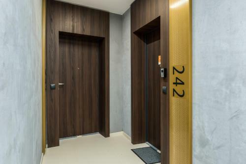 Apartment City View Garbary By Renters