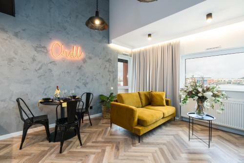 Loft Style Apartment Opie?skiego By Renters