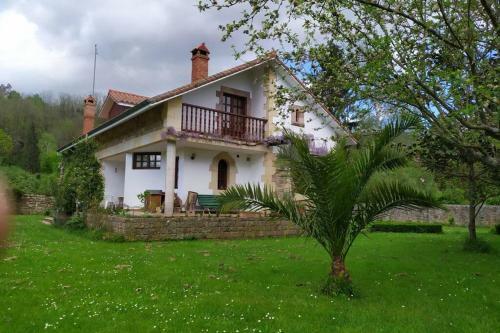 Casa Las Lindes Valle De Cabuerniga , Cantabria