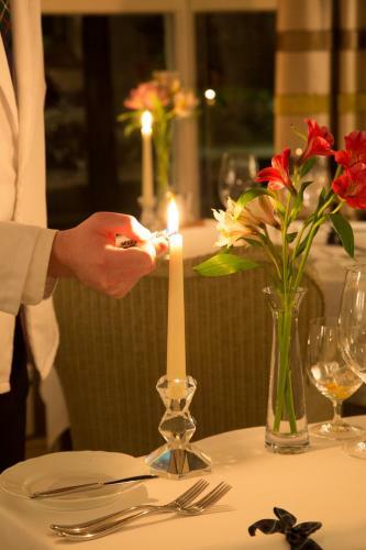 The Airds Hotel And Restaurant