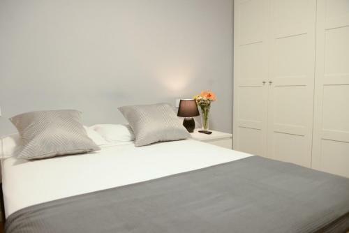 Apartamento Piso En La Ciudad De Artes
