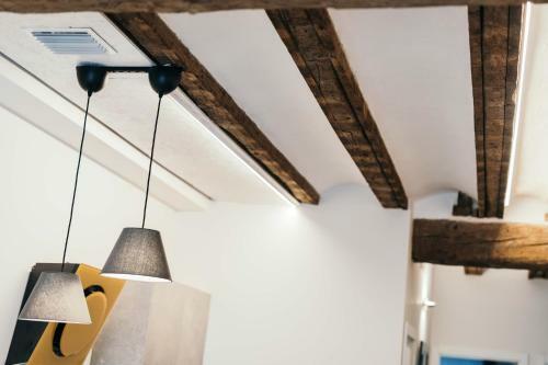 Apartamento Cathedral Modern 2br, 1ba, Wifi, Ac, Balcony