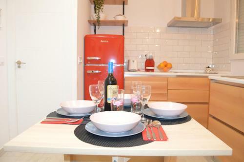 Cozy & Modern Apartment Next To Metro A. Guimer�