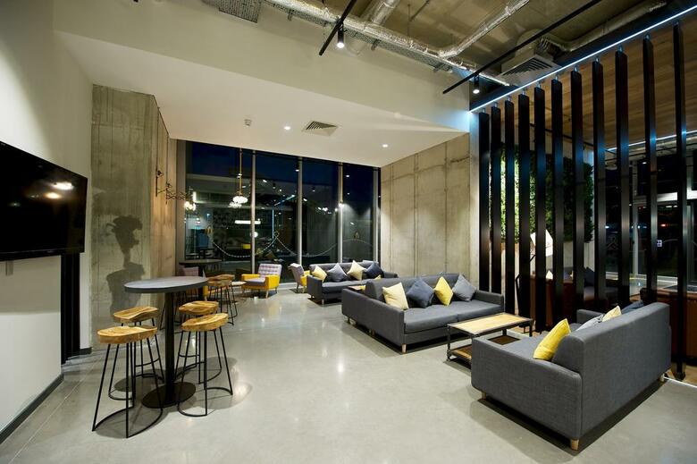 Staycity Serviced Apartments London Heathrow