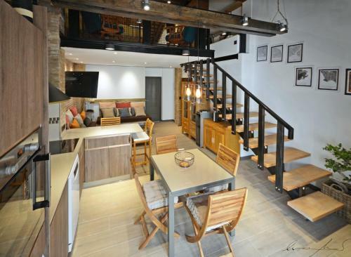 Casita En El Caba�al Con Patio