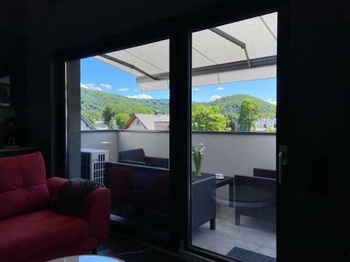 Apartament Lux Ustro?