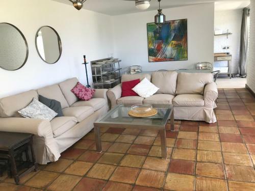 1 de 17 Casa Con Jard�n Privado A 200m de La Playa.