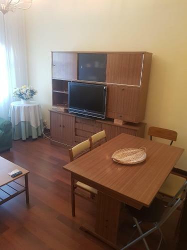 Apartamento Piso Centro Ciudad, Garaje, Para 6 Huespedes