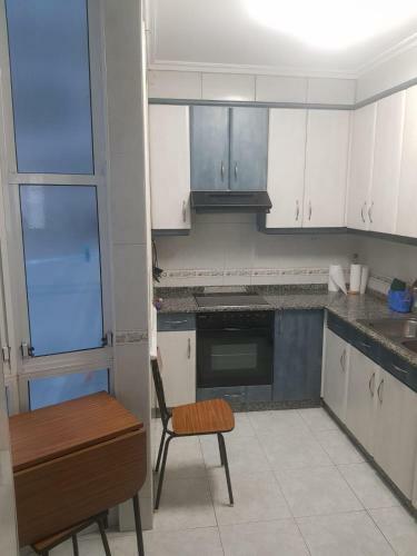 Apartamento Piso Centro Ciudad, Garaje, Para 6 Huespedes