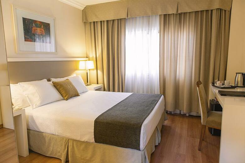 Hotel Huentala