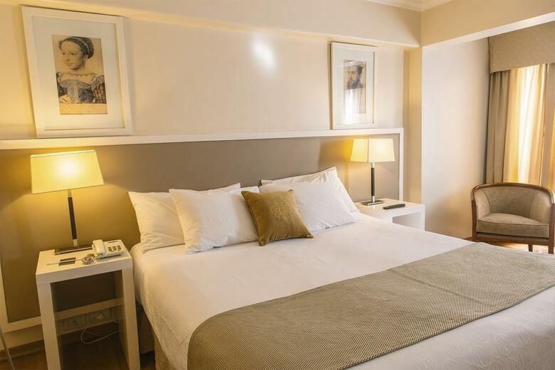 Hotel Huentala