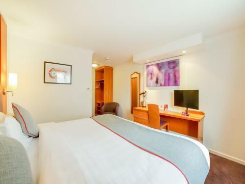 Oyo Lakeside Haydock Hotel, St Helens