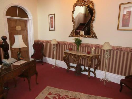 Hostal Gungate Hotel