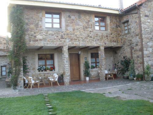 Agroturismo La Llosa