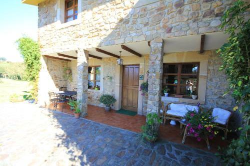 Agroturismo La Llosa