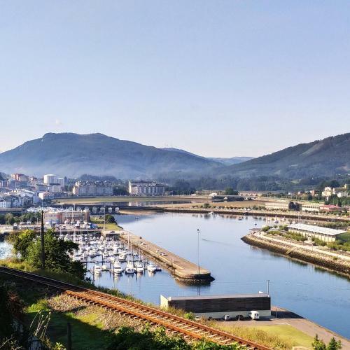 Apartamento Sobre La Ria �tico