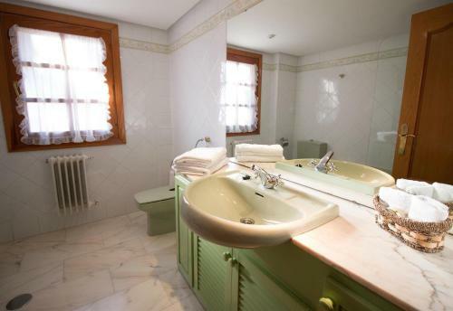 Villa Aynadamar In Granada
