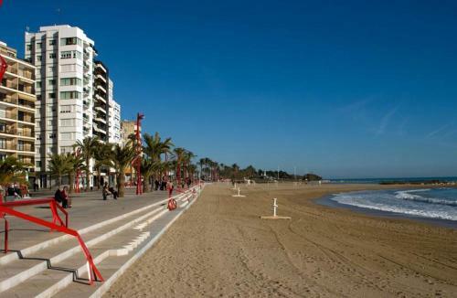 Apartamento Vinar�s Junto Al Mar