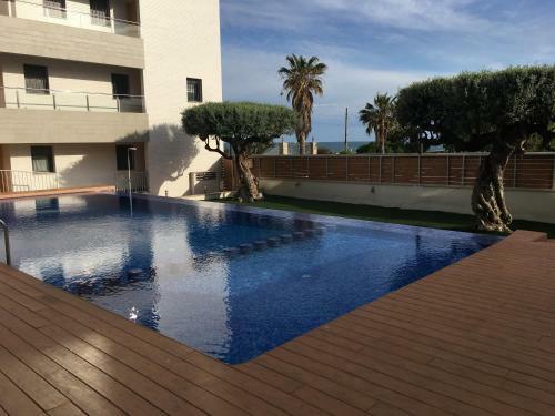Apartamento Avinguda De Pau B�jar