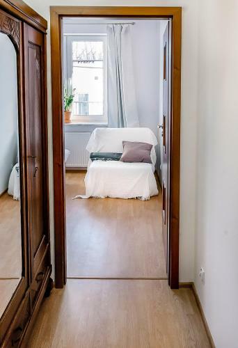 Warsaw Concierge Saxon Apartment