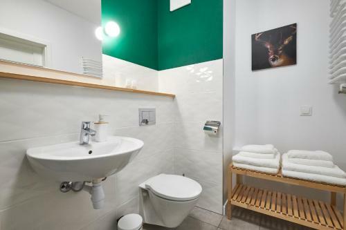 Modern Apartment In Warsaw
