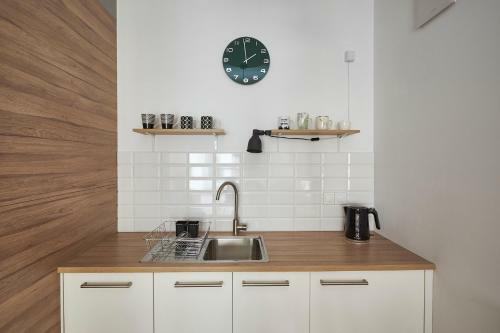 Modern Apartment In Warsaw