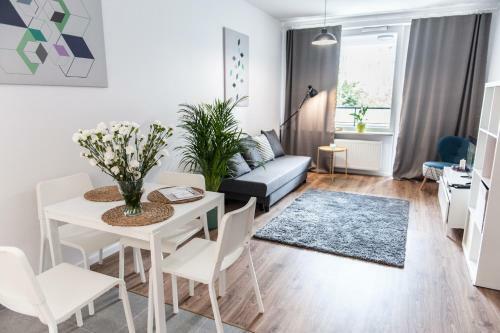 Golden Apartments - Pereca
