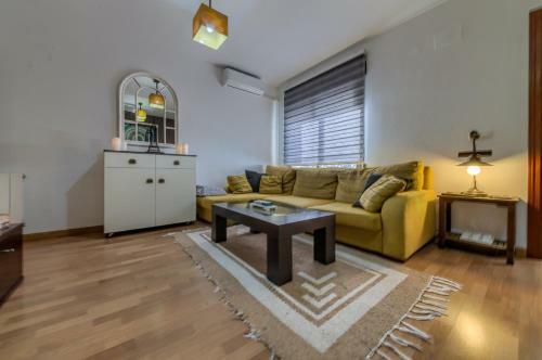 Apartamento Con Encanto En Granada, La Zubia