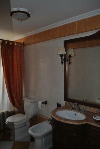 Pe�as Houses