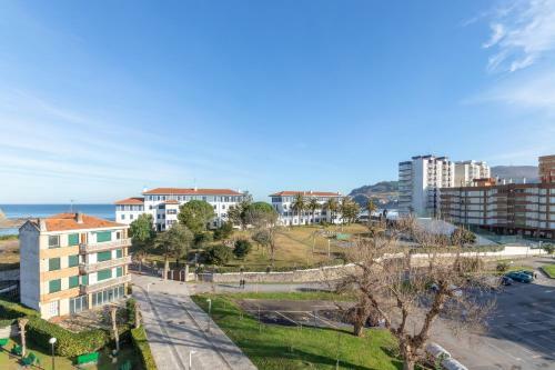 Apartamento Bakio Beach VII With Parking By Aston Rentals
