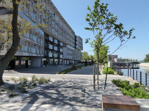 Apartamento Batogospot Towers