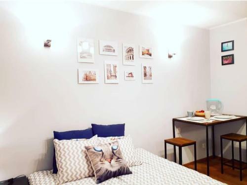 Beautiful Apartment In Downtown Wroc?aw