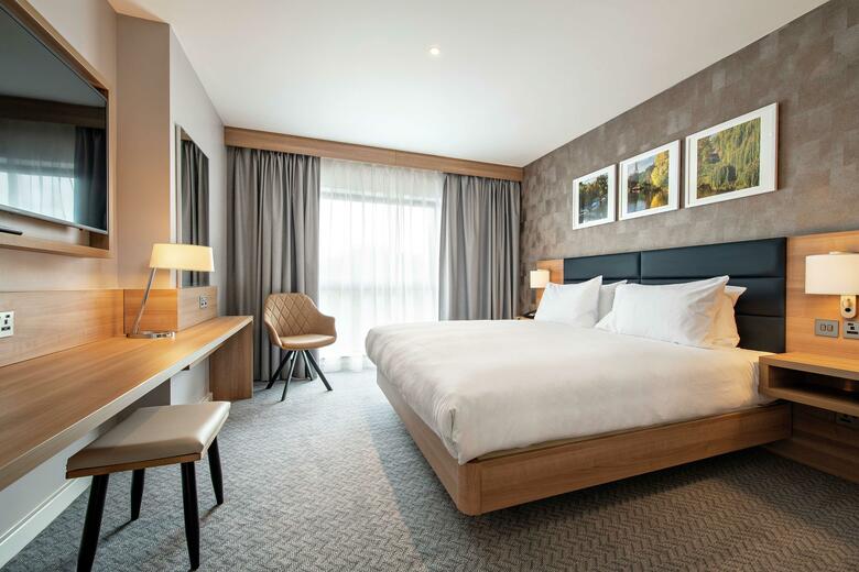 Oxford Abingdon Four Pillars Hotel