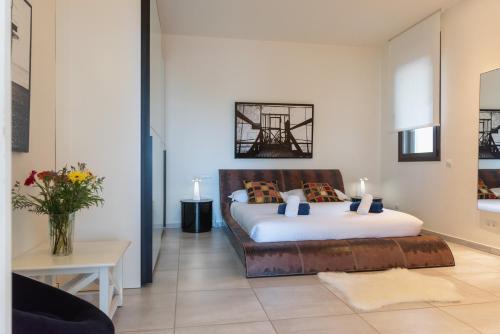 Luxury Villa With Outdoor Bar, Ibiza Villa 1027