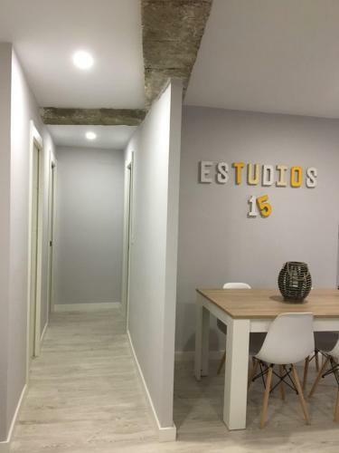 Zaragoza Centro Antiguo Spain - Apartamento Nuevo