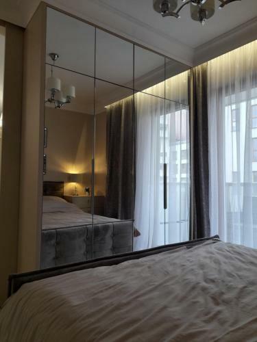Beige Mood City Apartment