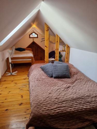Bed & Breakfast Karczma Regionalna M?yn